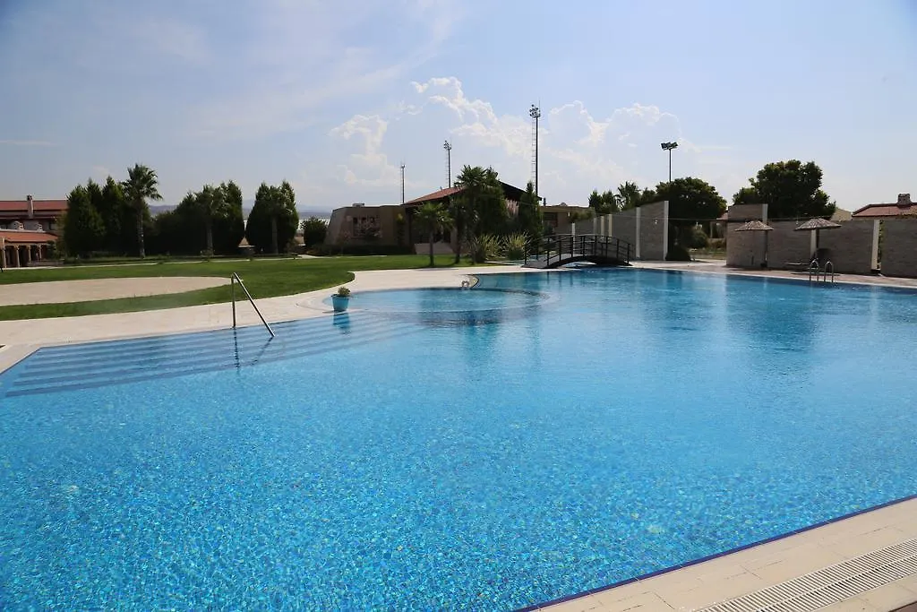 Konvoy Hotel & The Country Club Seferihisar Casa de Campo