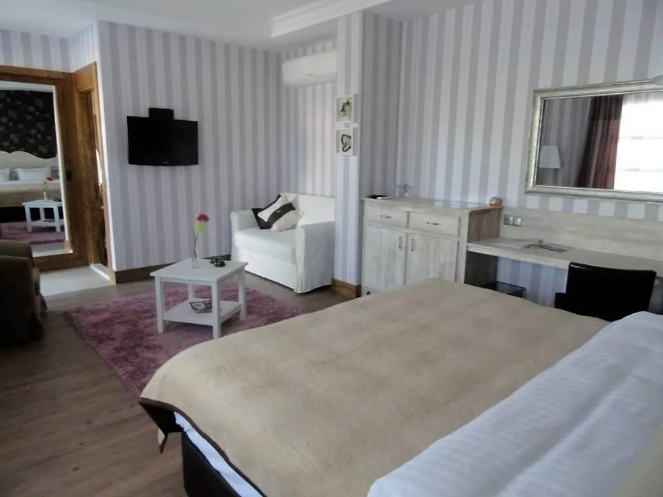 Konvoy Hotel & The Country Club 세페리히사르 0*,  터키