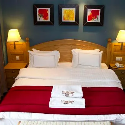 Konvoy Hotel & The Country Club 세페리히사르 0*,